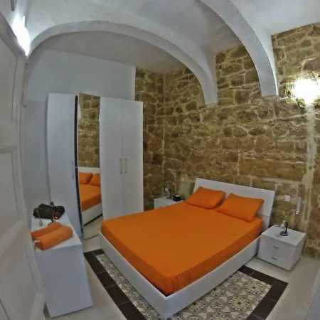 Anboa - Ap.1 Orange Βαλέτα